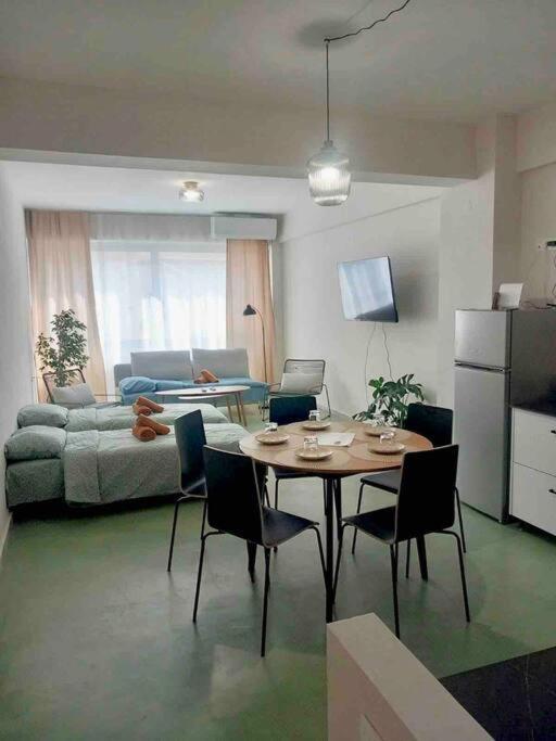 Specious Flat In Thessaloniki Aparthotel Εξωτερικό φωτογραφία